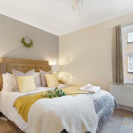 Stylish Cottage - Parking - Garden - Sleeps 6 Cambridge  Exterior foto