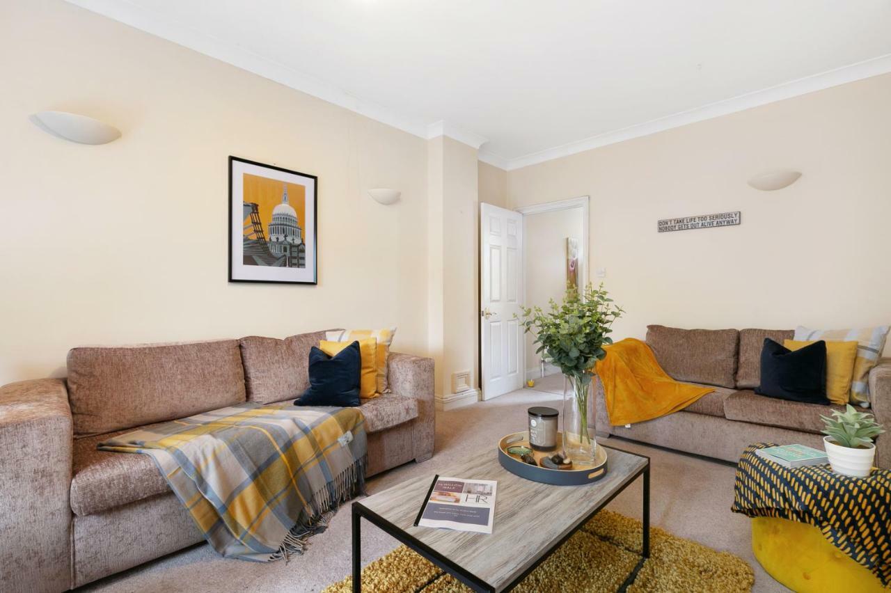 Stylish Cottage - Parking - Garden - Sleeps 6 Cambridge  Exterior foto